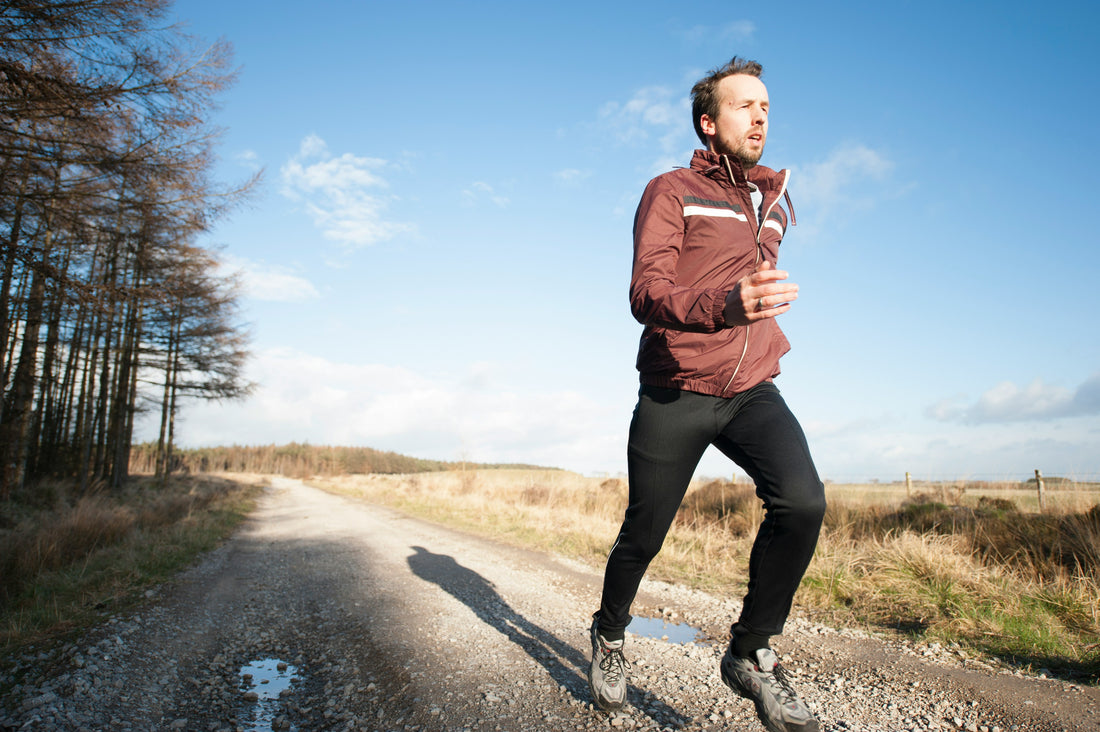 Warum Sportler Dr. Gaertner Vitamin D in den Wintermonaten ergänzen sollten